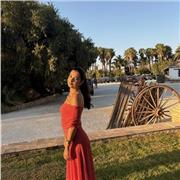 Profesor piano y música en elemental para niños pequeños